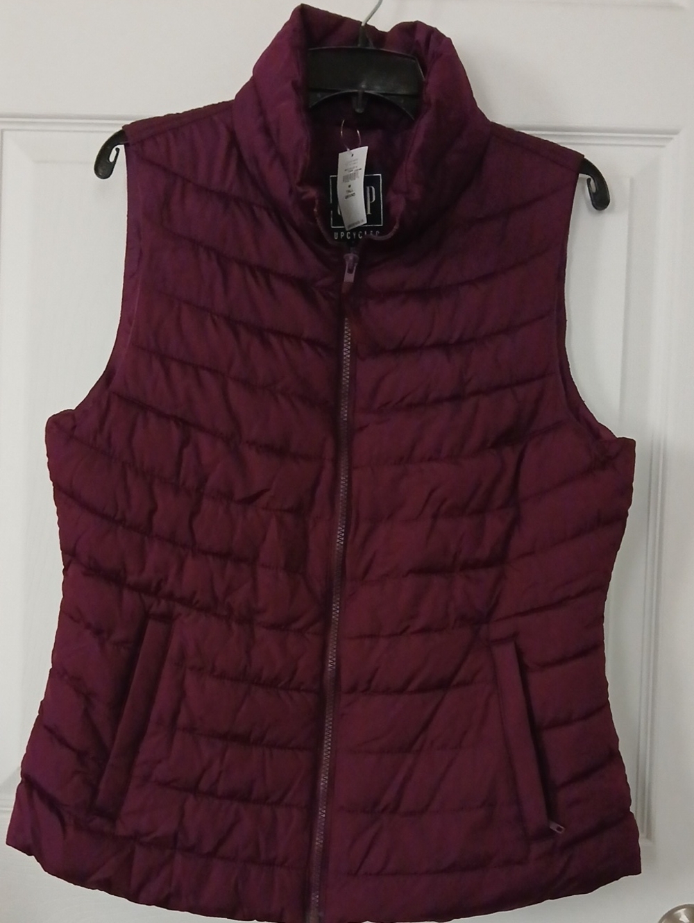 GAP Quilted Sleeveless Puffer Vest - Plum NWT